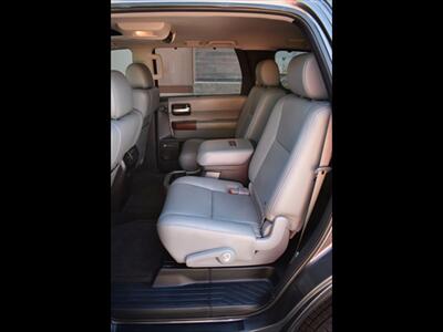 2017 Toyota Sequoia Platinum   - Photo 20 - Mesa, AZ 85201