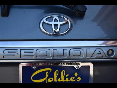 2017 Toyota Sequoia Platinum   - Photo 60 - Mesa, AZ 85201