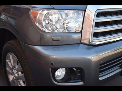 2017 Toyota Sequoia Platinum   - Photo 53 - Mesa, AZ 85201