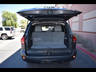 2017 Toyota Sequoia Platinum   - Photo 30 - Mesa, AZ 85201