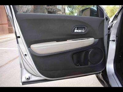 2022 Honda HR-V LX   - Photo 16 - Mesa, AZ 85201