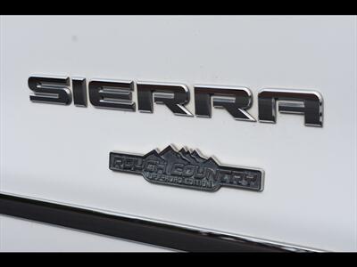 2018 GMC Sierra 1500 SLT - Photo 54 - Mesa, AZ 85201
