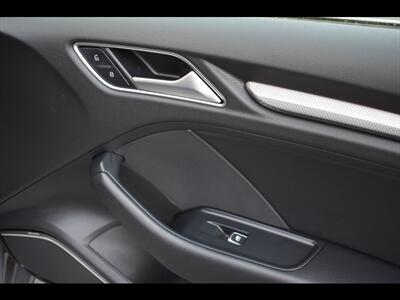 2018 Audi A3 Sportback e-tron 1.4T Premium Plus   - Photo 34 - Mesa, AZ 85201