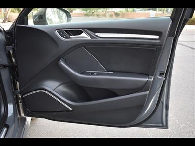 2018 Audi A3 Sportback e-tron 1.4T Premium Plus   - Photo 33 - Mesa, AZ 85201