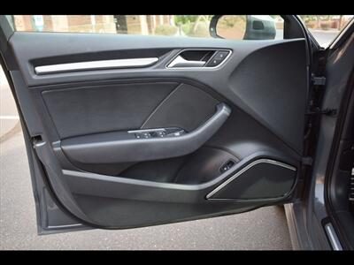 2018 Audi A3 Sportback e-tron 1.4T Premium Plus   - Photo 17 - Mesa, AZ 85201