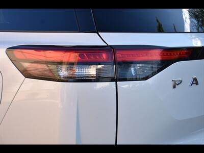 2022 Nissan Pathfinder SV - Photo 49 - Mesa, AZ 85201