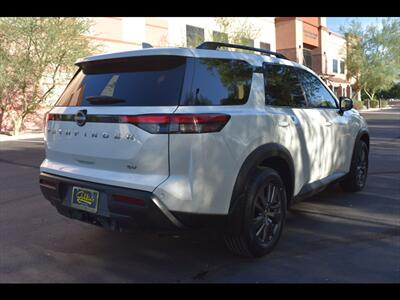 2022 Nissan Pathfinder SV - Photo 7 - Mesa, AZ 85201