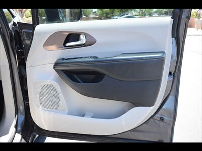 2021 Chrysler Voyager LXi - Photo 35 - Mesa, AZ 85201