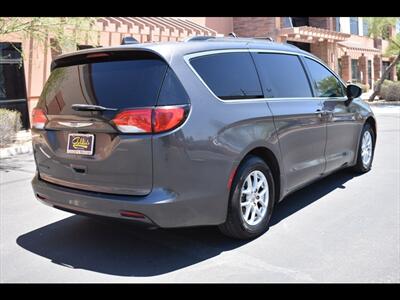 2021 Chrysler Voyager LXi - Photo 7 - Mesa, AZ 85201