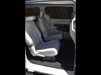 2021 Chrysler Voyager LXi - Photo 25 - Mesa, AZ 85201