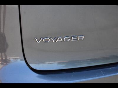 2021 Chrysler Voyager LXi - Photo 49 - Mesa, AZ 85201