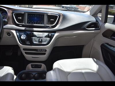 2021 Chrysler Voyager LXi - Photo 31 - Mesa, AZ 85201