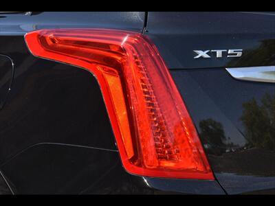 2018 Cadillac XT5 Luxury   - Photo 52 - Mesa, AZ 85201