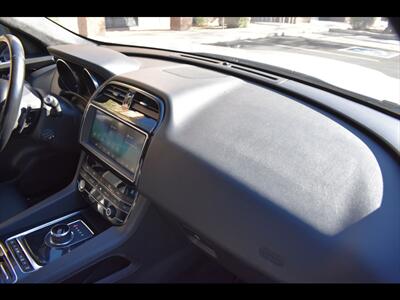 2019 Jaguar F-PACE 25t Premium   - Photo 36 - Mesa, AZ 85201