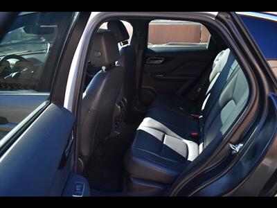 2019 Jaguar F-PACE 25t Premium   - Photo 19 - Mesa, AZ 85201