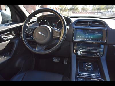 2019 Jaguar F-PACE 25t Premium   - Photo 29 - Mesa, AZ 85201