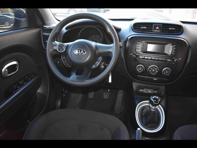 2015 Kia Soul   - Photo 25 - Mesa, AZ 85201