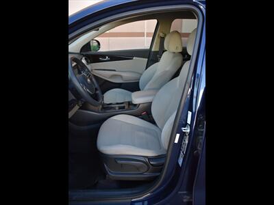 2019 Kia Sorento LX - Photo 16 - Mesa, AZ 85201