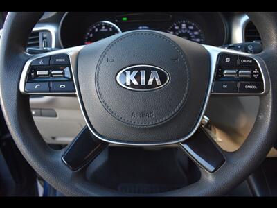 2019 Kia Sorento LX - Photo 14 - Mesa, AZ 85201