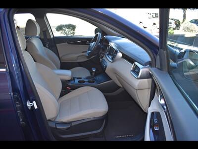 2019 Kia Sorento LX - Photo 33 - Mesa, AZ 85201