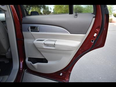 2014 Lincoln MKX   - Photo 29 - Mesa, AZ 85201