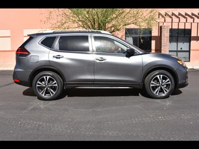 2020 Nissan Rogue SV - Photo 1 - Mesa, AZ 85201