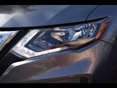 2020 Nissan Rogue SV - Photo 47 - Mesa, AZ 85201