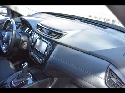 2020 Nissan Rogue SV - Photo 38 - Mesa, AZ 85201