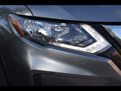 2020 Nissan Rogue SV - Photo 45 - Mesa, AZ 85201