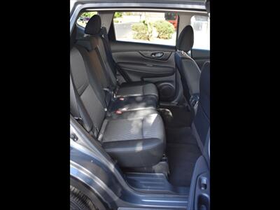 2020 Nissan Rogue SV - Photo 27 - Mesa, AZ 85201