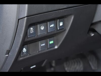 2020 Nissan Rogue SV - Photo 15 - Mesa, AZ 85201