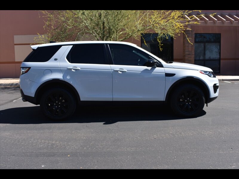 2019 Land Rover Discovery Sport SE  