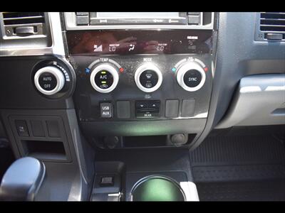 2019 Toyota Sequoia SR5   - Photo 31 - Mesa, AZ 85201