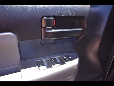 2019 Toyota Sequoia SR5   - Photo 21 - Mesa, AZ 85201