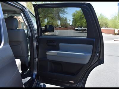2019 Toyota Sequoia SR5   - Photo 37 - Mesa, AZ 85201