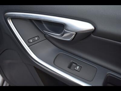 2015 Volvo V60 T5 Drive-E Platinum   - Photo 33 - Mesa, AZ 85201