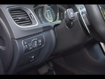 2015 Volvo V60 T5 Drive-E Platinum   - Photo 14 - Mesa, AZ 85201