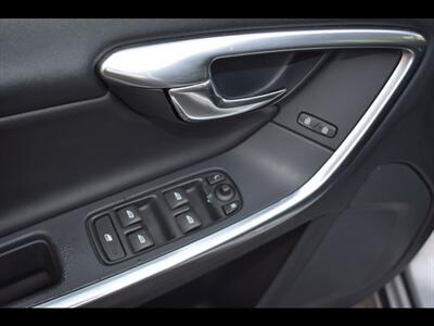 2015 Volvo V60 T5 Drive-E Platinum   - Photo 18 - Mesa, AZ 85201