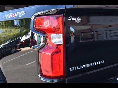 2022 Chevrolet Silverado 1500 Limited Custom   - Photo 48 - Mesa, AZ 85201