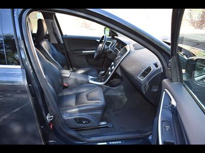2016 Volvo XC60 T5 Drive-E Platinum - Photo 32 - Mesa, AZ 85201