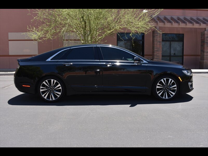 2019 Lincoln MKZ Hybrid Reserve II - Photo 1 - Mesa, AZ 85201
