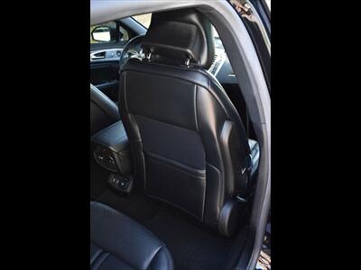2019 Lincoln MKZ Hybrid Reserve II   - Photo 30 - Mesa, AZ 85201