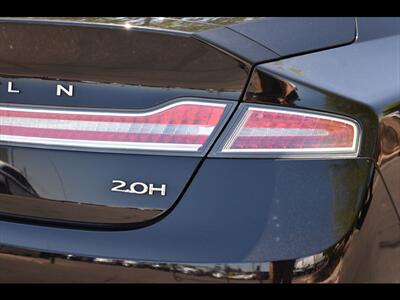 2019 Lincoln MKZ Hybrid Reserve II   - Photo 53 - Mesa, AZ 85201