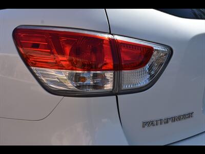 2014 Nissan Pathfinder S   - Photo 47 - Mesa, AZ 85201