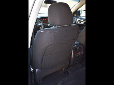 2014 Nissan Pathfinder S   - Photo 19 - Mesa, AZ 85201