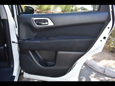 2014 Nissan Pathfinder S   - Photo 28 - Mesa, AZ 85201