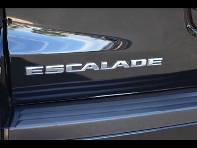 2017 Cadillac Escalade Luxury   - Photo 51 - Mesa, AZ 85201