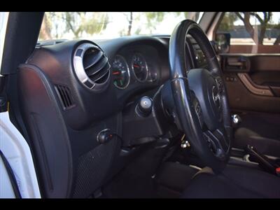 2017 Jeep Wrangler Unlimited Sport S   - Photo 14 - Mesa, AZ 85201
