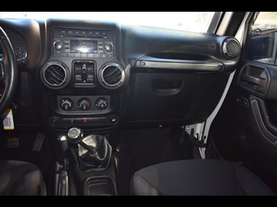 2017 Jeep Wrangler Unlimited Sport S   - Photo 32 - Mesa, AZ 85201