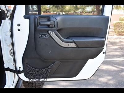 2017 Jeep Wrangler Unlimited Sport S   - Photo 37 - Mesa, AZ 85201